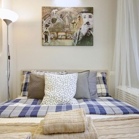 Milanrentals - Charlie Apartment Екстер'єр фото